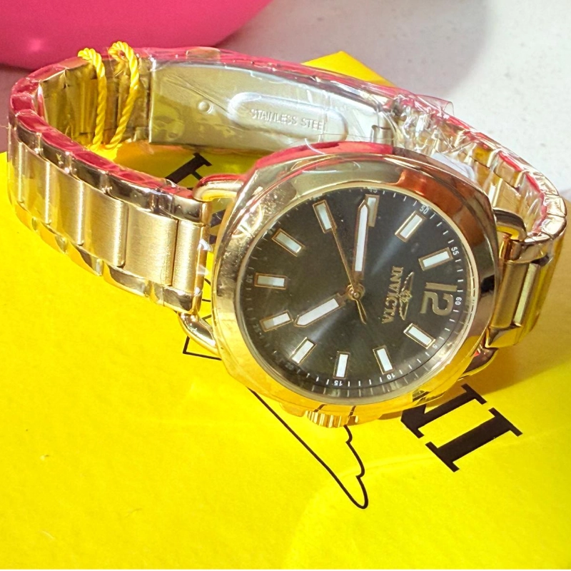 Reloj Invicta Esfera Dorada Ápex