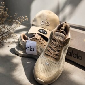 Set de Gorra y Tenis Alo